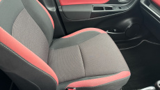 Toyota Yaris 1.5 VVT-i Blue Bi-tone 5dr Petrol Hatchback